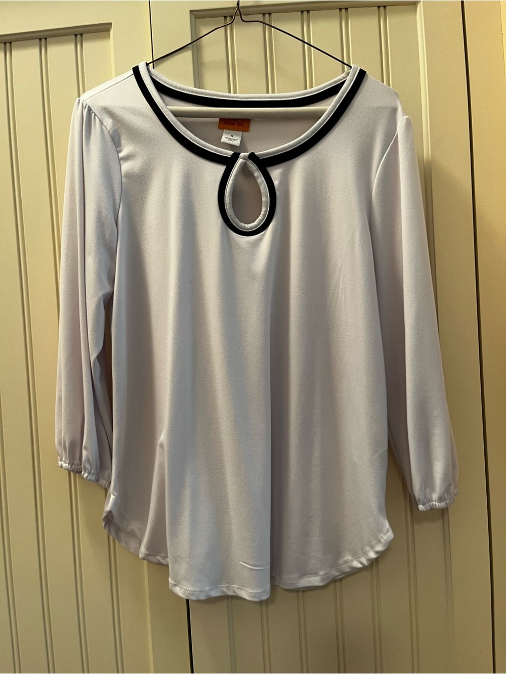 Ruby Rd. White Blouse with Black Trim Keyhole Neck